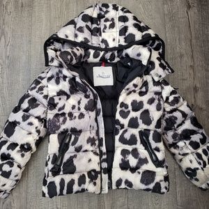 MONCLER GIRLS LEOPARD PRINT DOWN PADDED COAT
